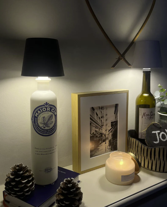 Instinctive™ Wireless Bottle Lamp